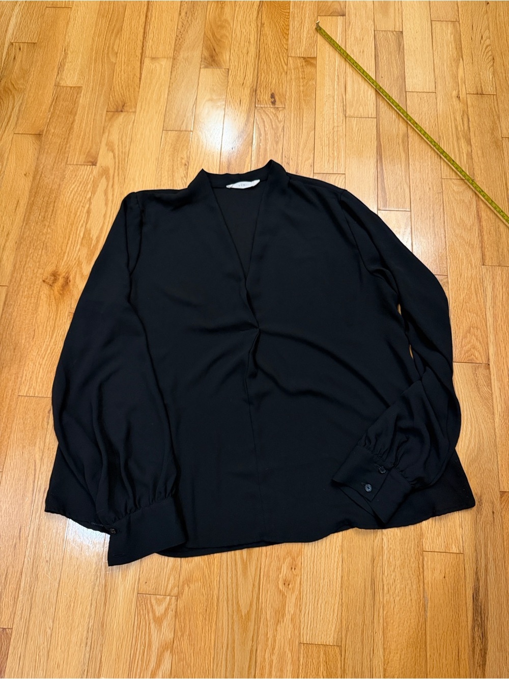 Lush Black V-Neck Long Sleeve Blouse
